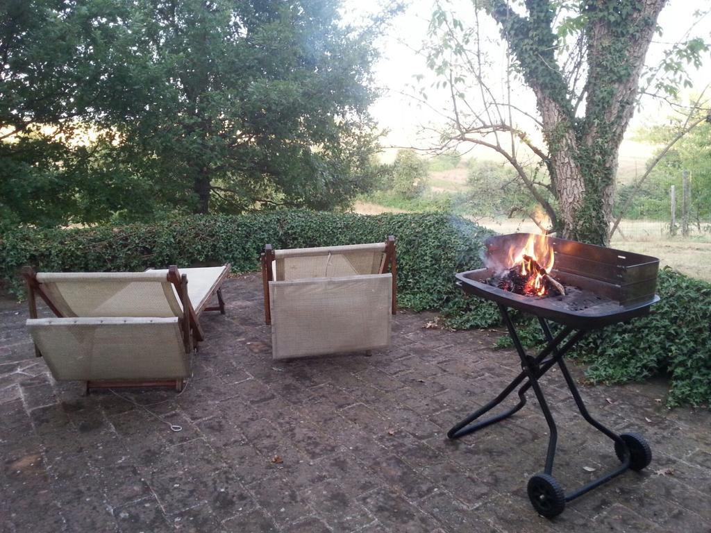 Agriturismo Torrenieri Da Alessandro Pienza Kültér fotó